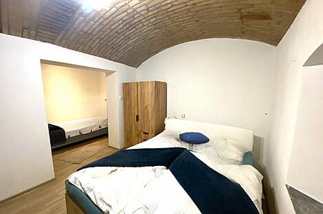 Дом, Иной Ново Трново: 18