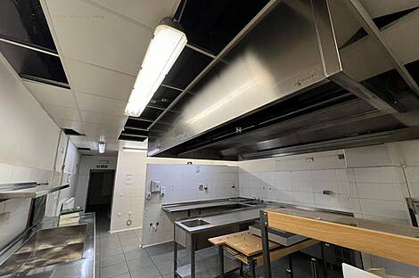 Коммерческая недвижимость в районе Бежиград: 2