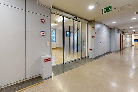 Центральное офисное здание : 6