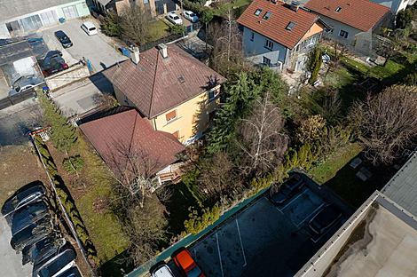 Дравле коммерческая недвижимость: 4