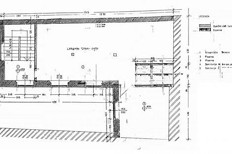 Офисное здание в центре города: 15
