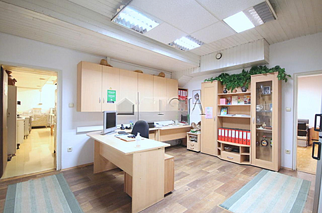 Штепанско коммерческое здание: 6