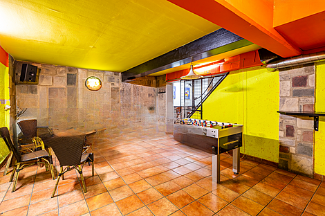 Торговое помещение в Мосте: 9