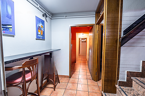 Торговое помещение в Мосте: 12