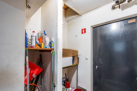 Торговое помещение в Мосте: 17