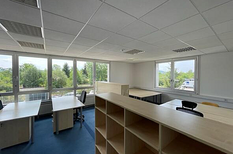 Офис в превосходном месте: 7