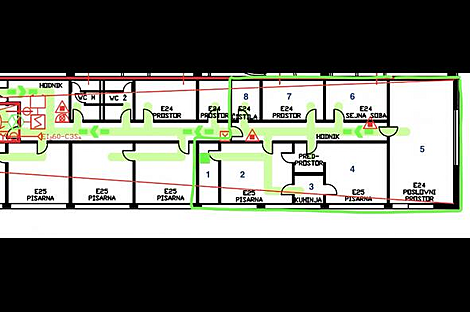 Офис в превосходном месте: 8