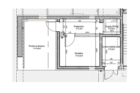 Центральное коммерческое помещение: 7