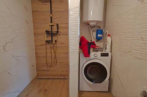 Дом, Жижков: 6