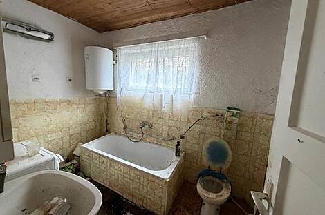 Дом, Загорье над Савой: 4