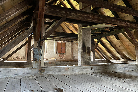 Жилище, баня Лока: 10