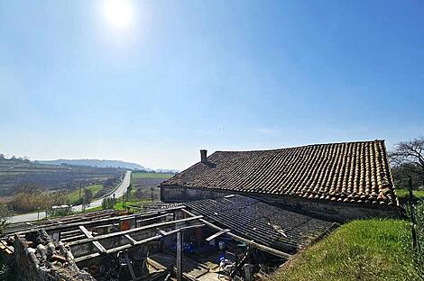 Дом, Изол, Ножед: 3