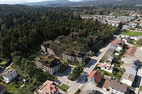 Квартира с более чем 5 комнатами в Кошезе: 1