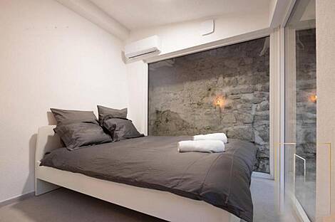 Центральная квартира с более чем пятью комнатами: 9