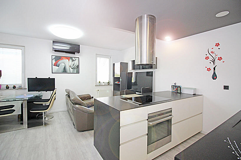 Квартира с двумя комнатами, атриумом и парковкой, расположенная на Новом Долгом Мосту.: 9