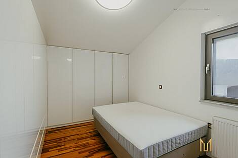 Квартира с тремя комнатами в Чрнуче.: 11