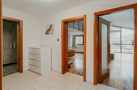 Квартира с тремя комнатами в Чрнуче.: 14