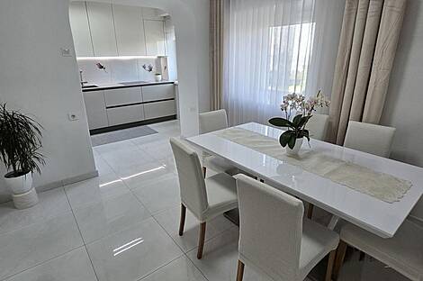 Квартира из трёх комнат в районе Бертоки: 9