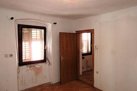 Двухкомнатная квартира возле моря: 15