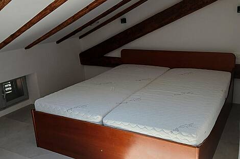 Квартира в Изола с тремя комнатами.: 12