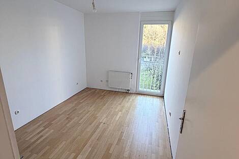 Пятикомнатная квартира или больше, расположенная на Мостец.: 6