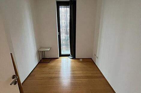 Трёхкомнатная квартира в Таборе: 11