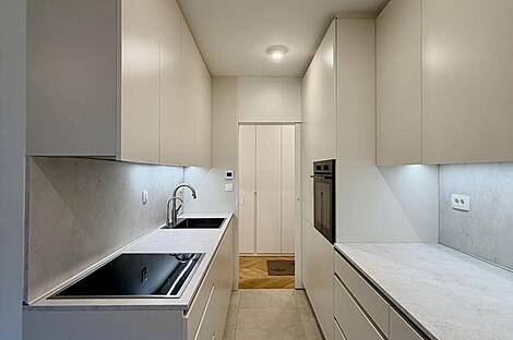 Трехкомнатная квартира Новая Шишка: 12