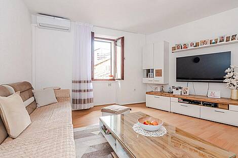 Трёхкомнатная квартира в Пиране: 1