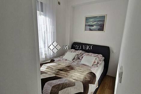 Квартира с тремя комнатами на улице Доленская.: 5