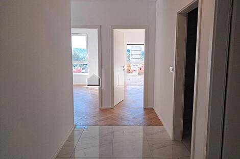 Шмарье: квартира с тремя комнатами: 3