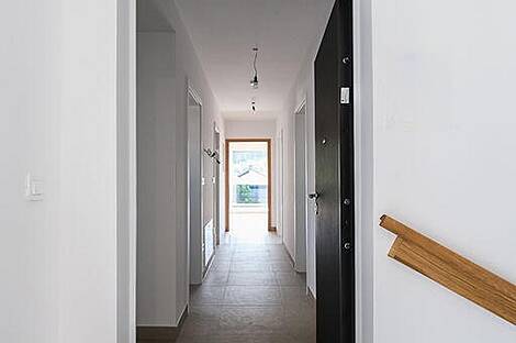 Новая Горица, 3-комнатная квартира: 3