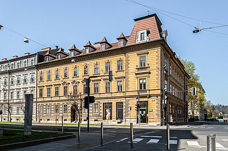 Трёхкомнатная квартира в центре Любляны: 27