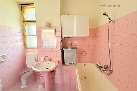 Квартира с тремя комнатами в центре: 8