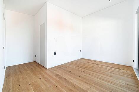 Квартира более 5 комнат в районе Бежиград: 10