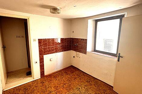 Квартира с одной комнатой в центре Изолы: 3