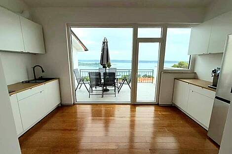 Трехкомнатная квартира в Порторож: 1