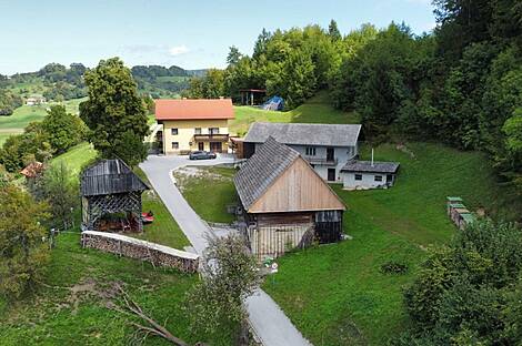 Имение, агросад «Велике Горелце»: 1