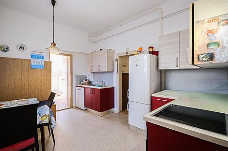 Квартира с тремя комнатами в Трново: 3