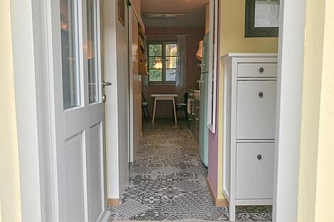 Жилье рядом с церковью в Трнове: 13