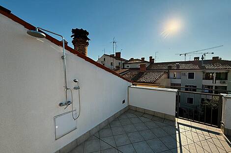 Пятикомнатное жилье Копер: 23