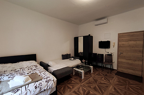 Квартира, Студия ТАБОР: 4