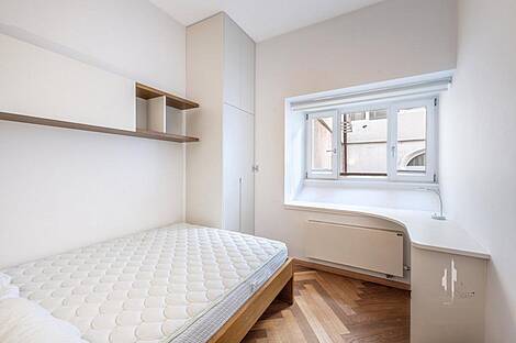 Четырехкомнатная квартира в центре: 8