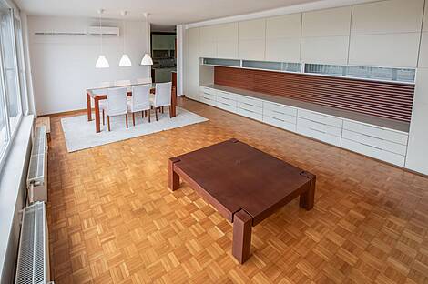 Жилье в Новом Шентвиде: 2