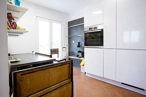 Многокомнатная квартира в Нова Сеча: 13