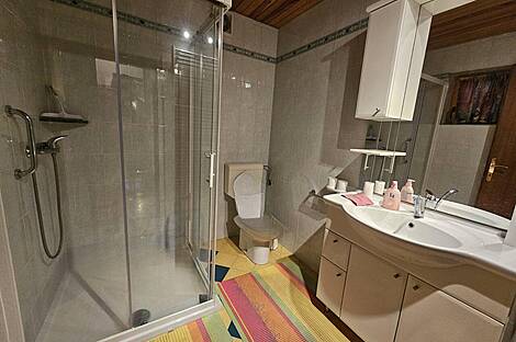 Дом в Врховцах: 9