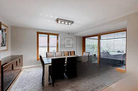 Дом, Новая Двойчек Любляна Бежиград.: 1