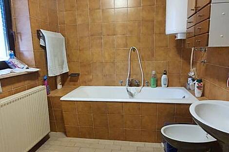 Дом, Шишка, Любляна: 5