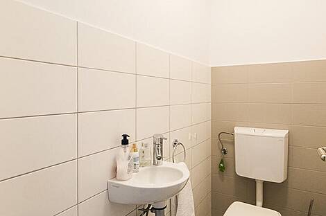 Здание, Брод: 12