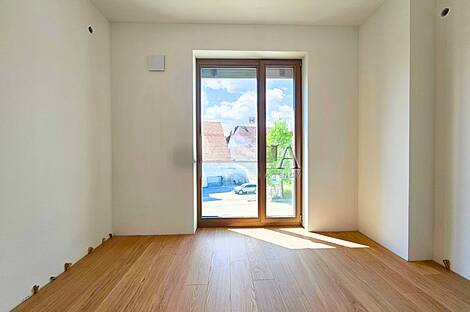 Здание с верандой Долгий Мост: 12