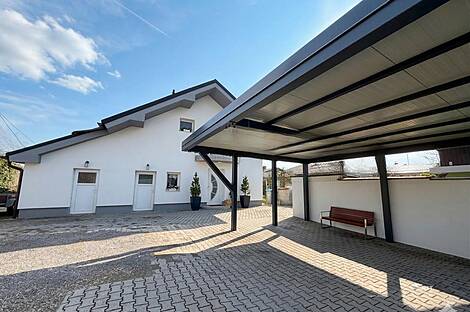 Дом на лугу: 4